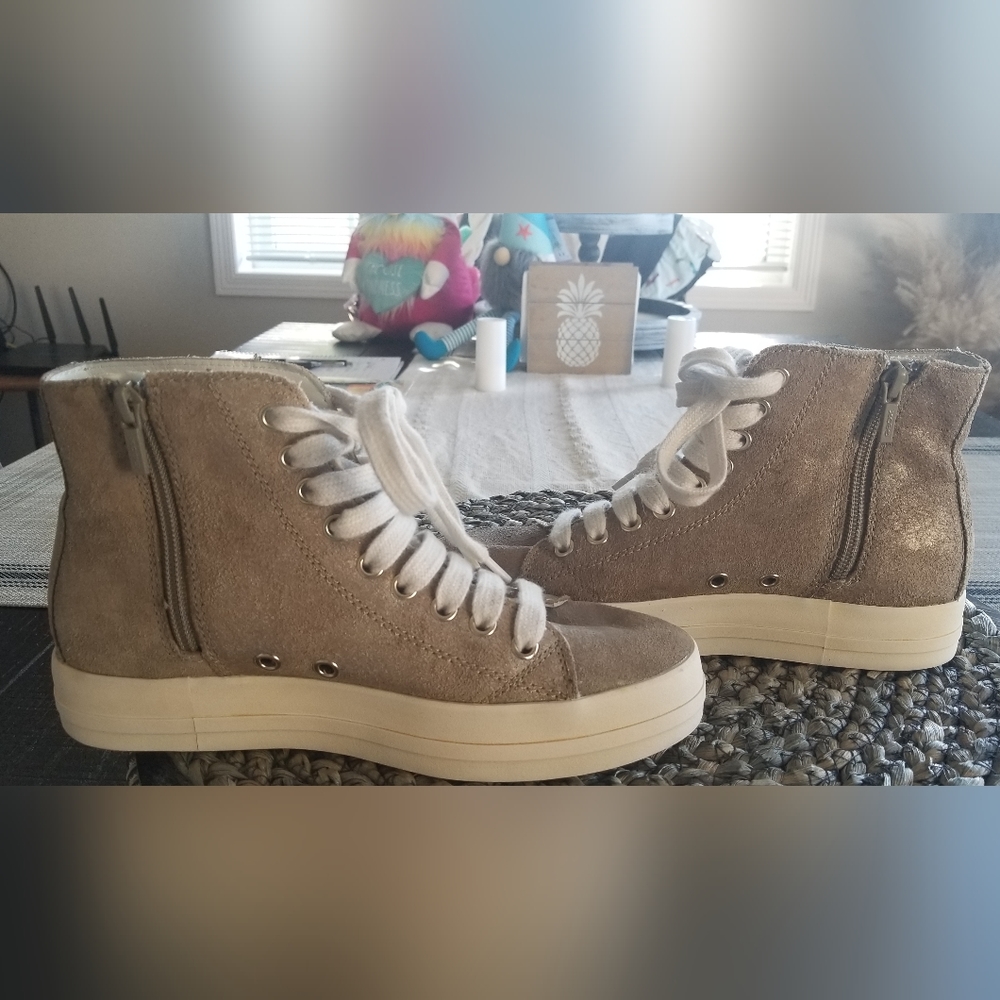 Geox Leather Fashion Womens Sneakers